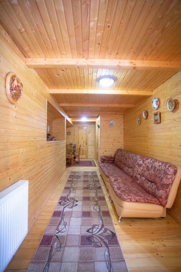 Synyogora Hotel Яремче Екстериор снимка